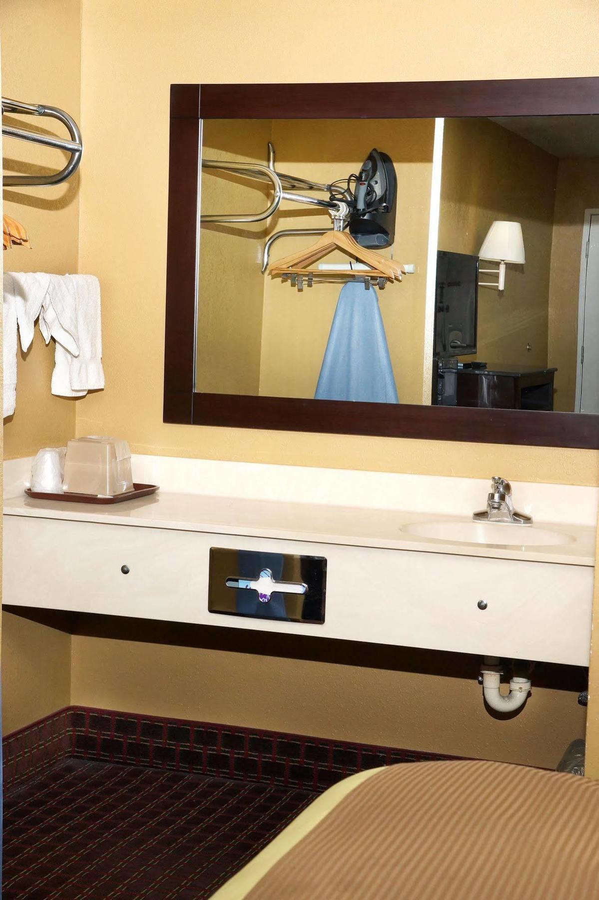 Executive Inn Opp Dış mekan fotoğraf